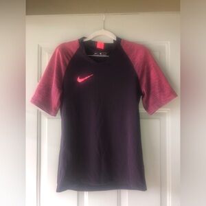 Nike Dri-Fit Strike jersey size S